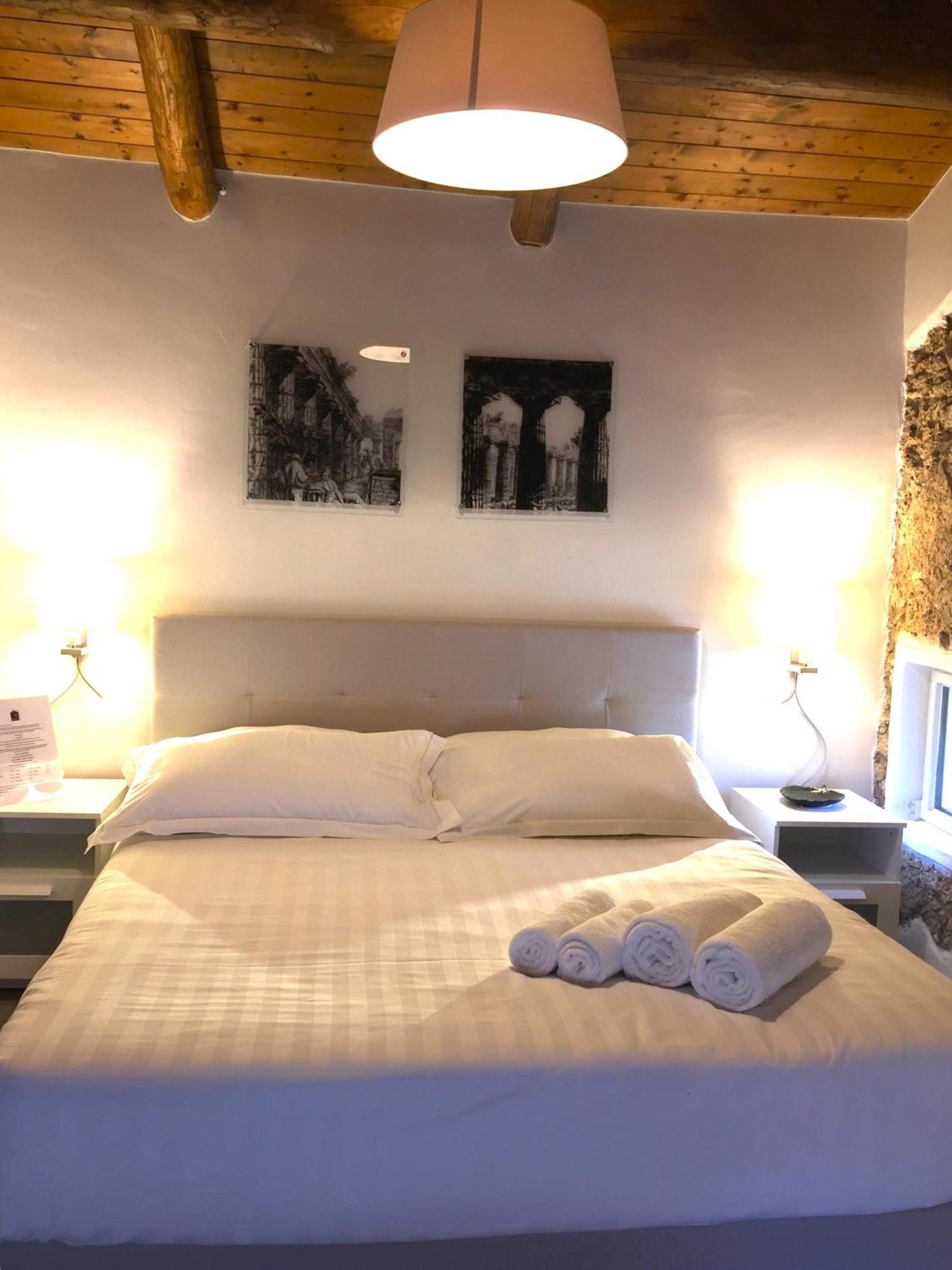 パエストゥム Casa Rubini Bed & Breakfast エクステリア 写真